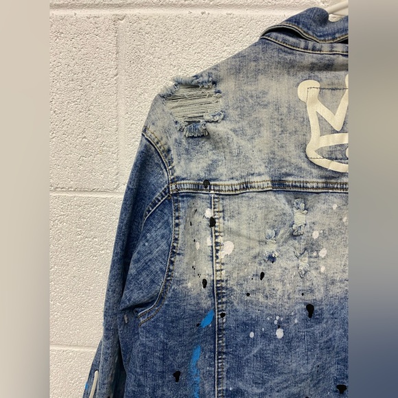 NWT Men’s LG Rutherford Distressed Jean Jacket - Picture 11 of 12